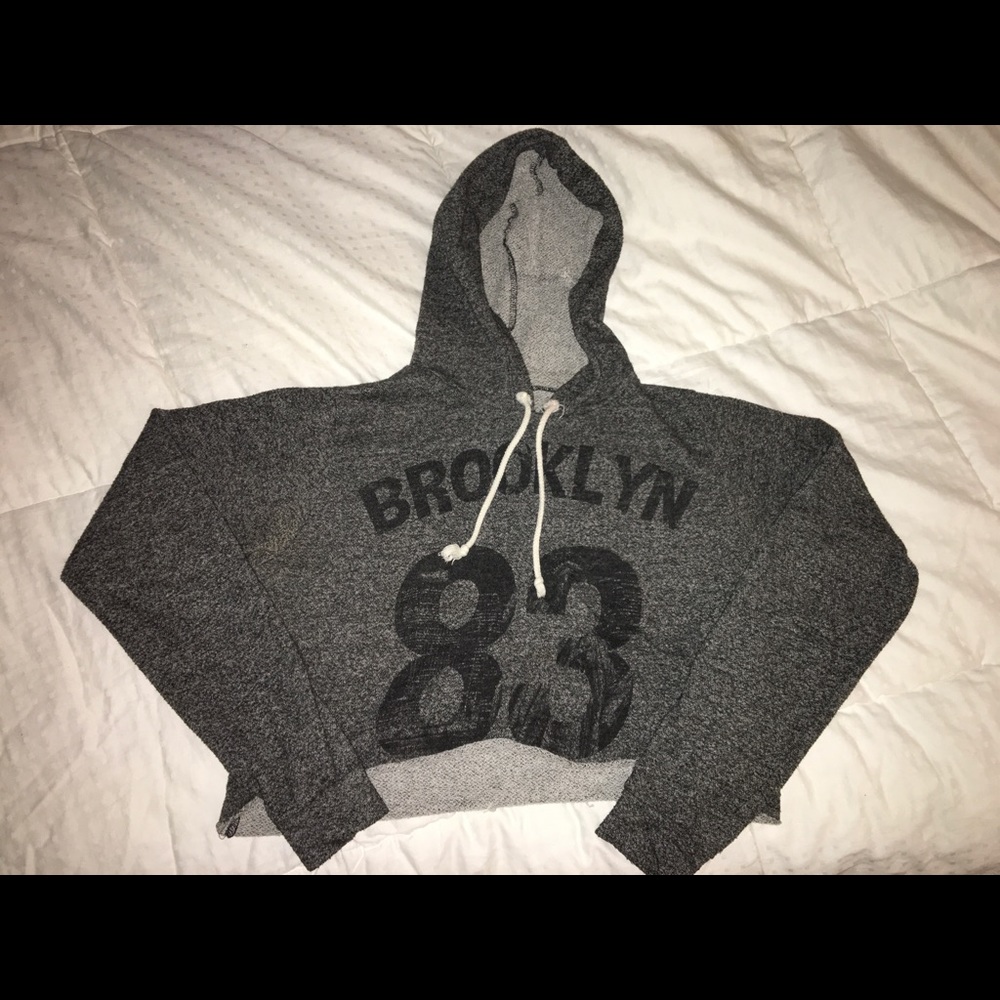 Cropped sweater
